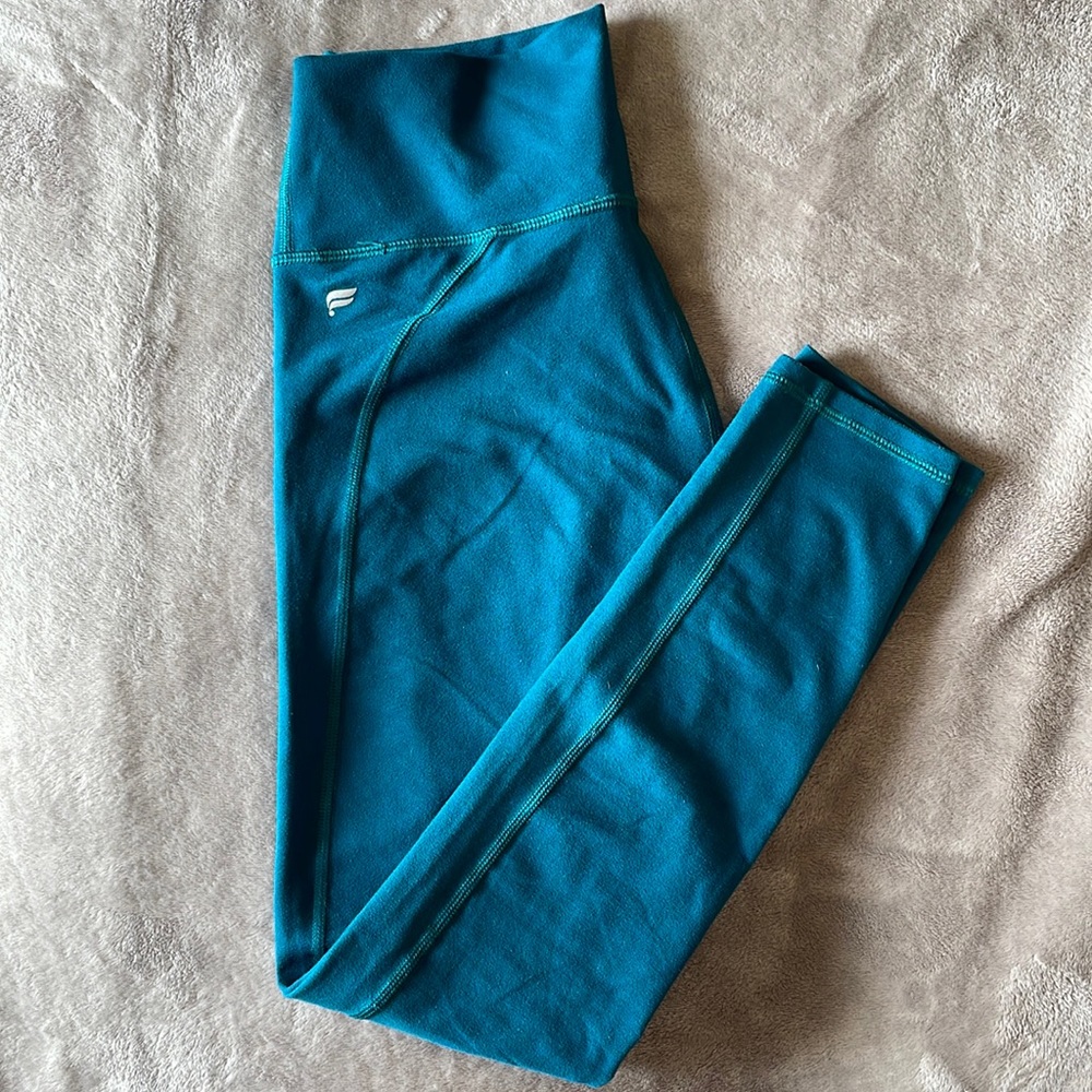 Fabletics Define PowerHold® High-Waisted 7/8 Legging